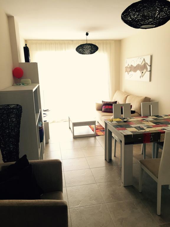 Playa Sol Apartment دينايا الغرفة الصورة