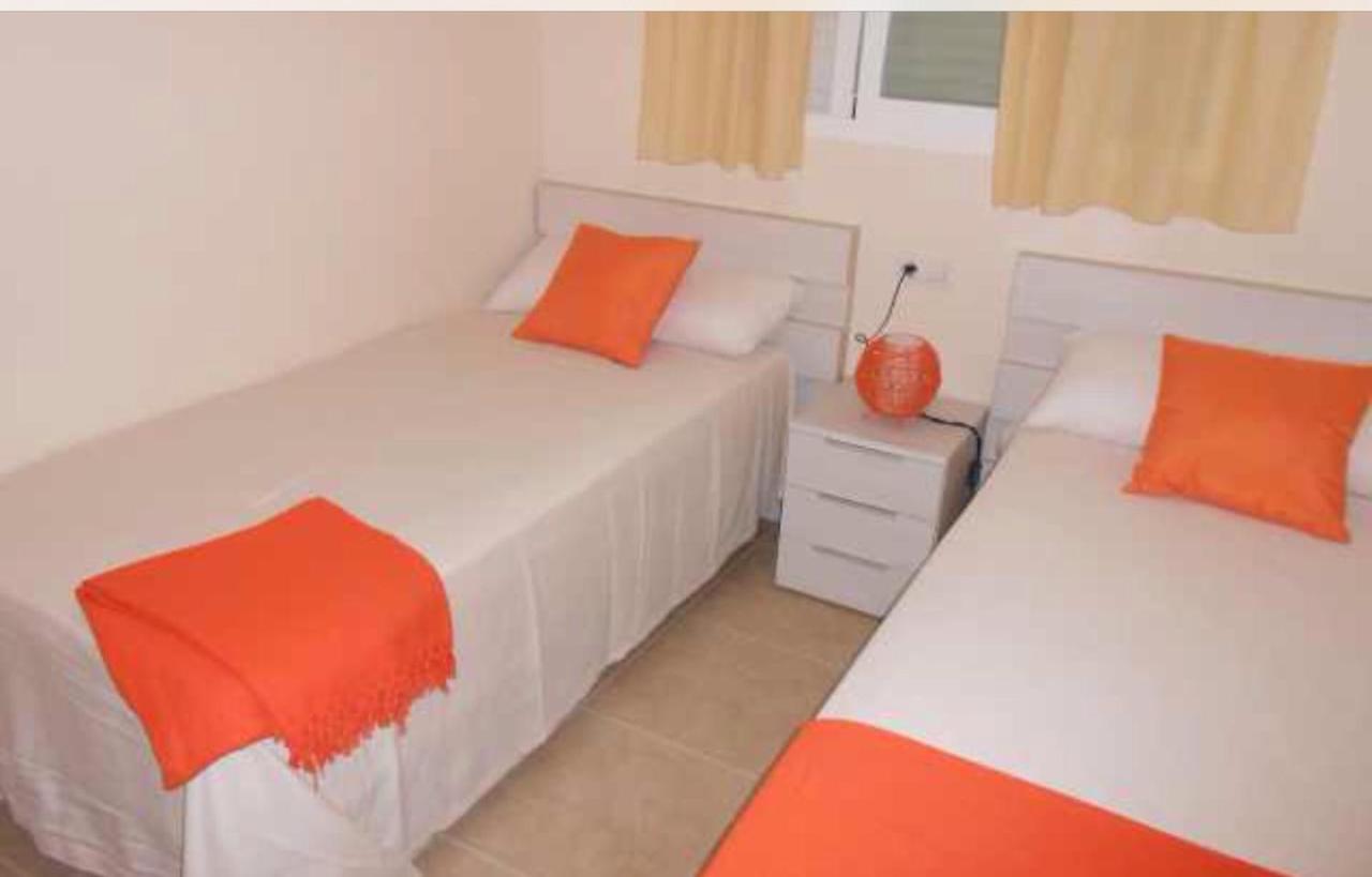 Playa Sol Apartment دينايا المظهر الخارجي الصورة